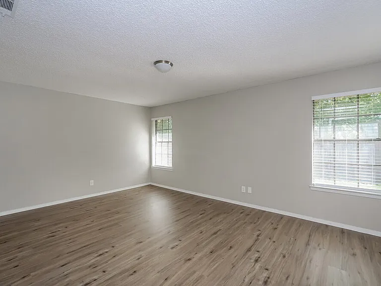 5732 Bermuda Dr — Photo 14