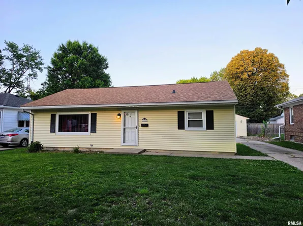 2422 S Whittier Ave, Springfield, IL 62704