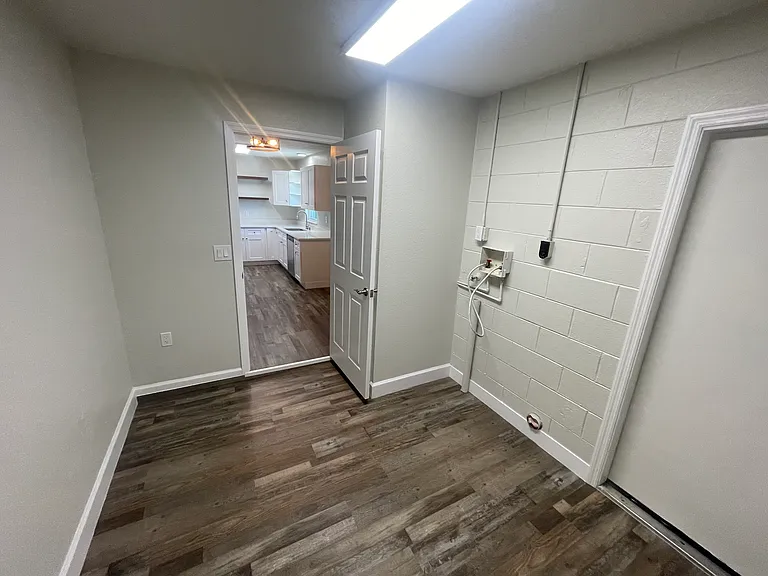 230 Grove St — Photo 16