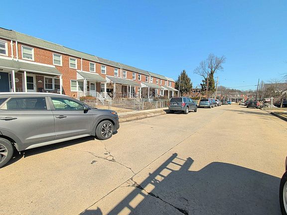 4th image of 1416 Weldon Pl S