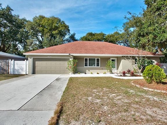2nd image of 658 Oakwood Dr