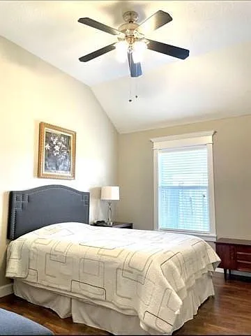 23919 Elden Hills Ct — Photo 17