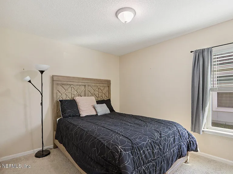 649 Shetland Dr — Photo 34