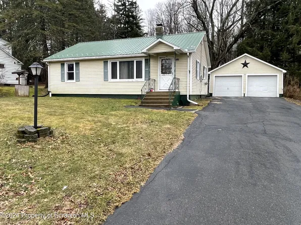 266 Lake St, Montrose, PA 18801