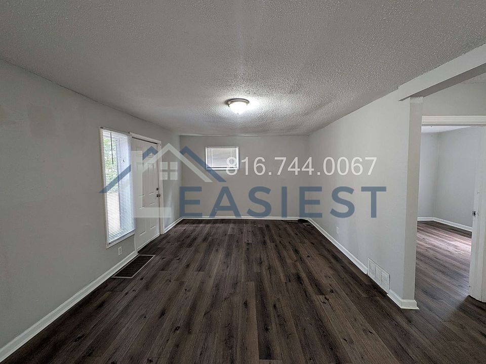 1119 E 84th Ter, Kansas City, MO 64131 | Zillow