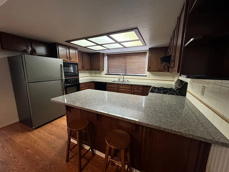 1676 Golddust Dr — Photo 3