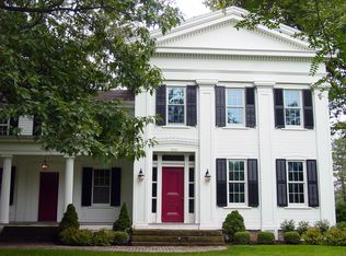 7295 Jewett Holmwood Rd, Orchard Park, NY 14127