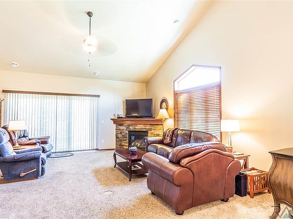 5th image of 3547 W 91st Pl