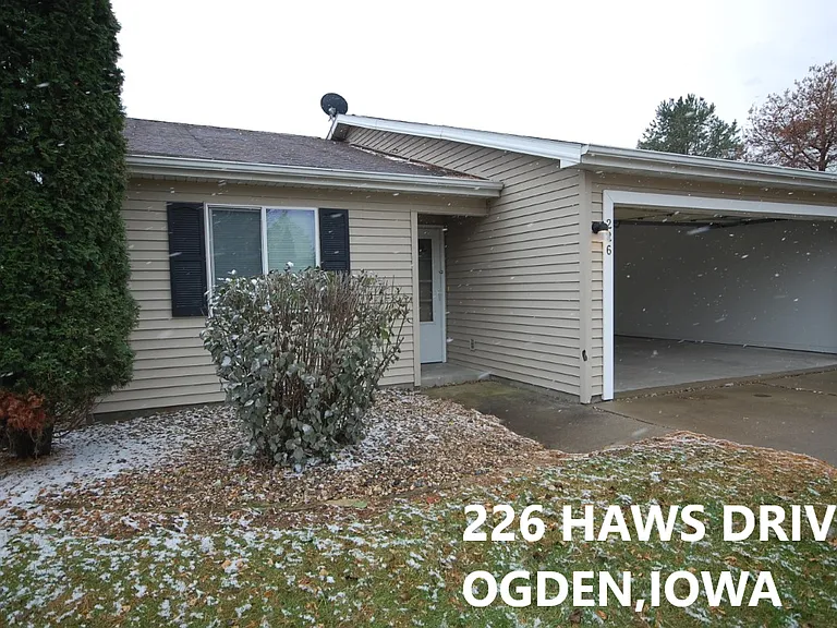 226-228 Haws Dr — Photo 33
