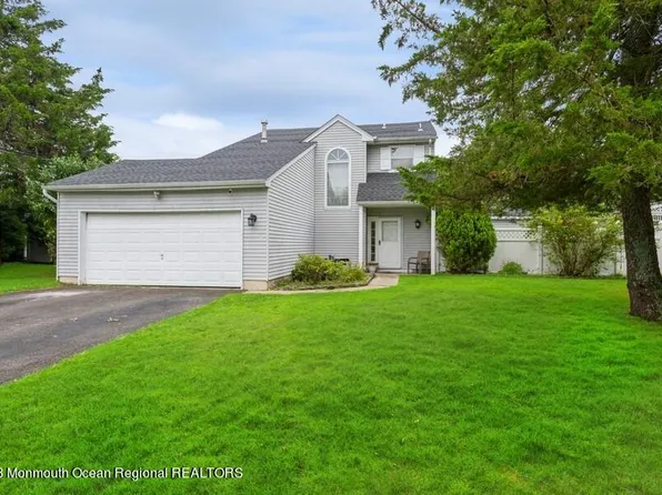 38 New Friendship Road, Howell, NJ 07731