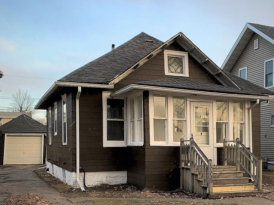 1116 2nd Ave N, Grand Forks, ND