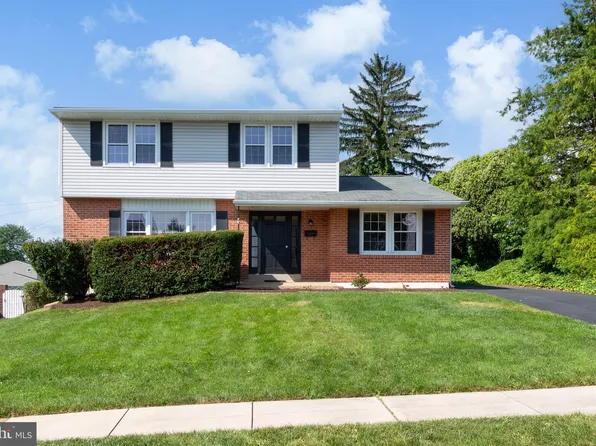 2137 Lori Dr, Wilmington, DE 19808
