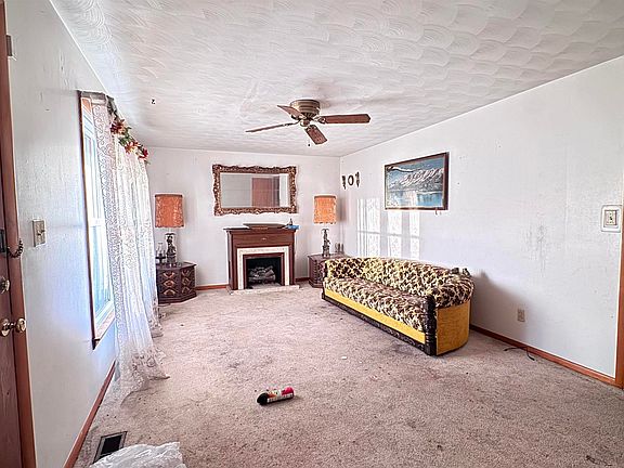 5th image of 604 Memorial Dr SW