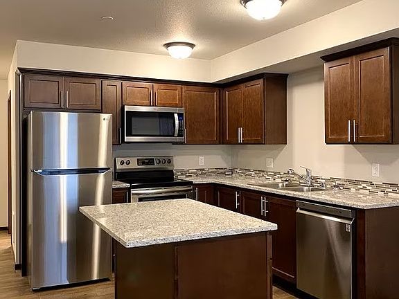 Cambridge Place Unit Kitchen