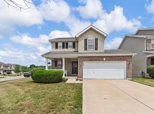 300 Burning Brook Dr, O'Fallon, MO