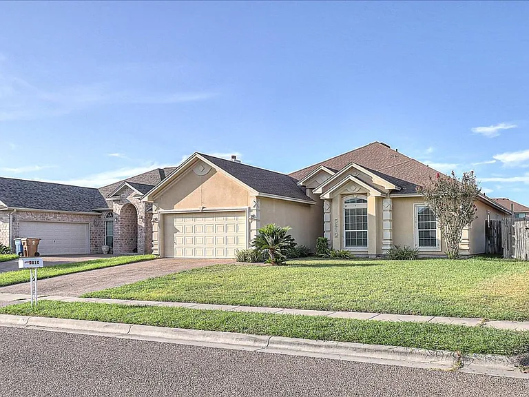 5810 Aava — Photo 4