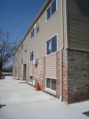 1st image of 1505 Manchester Ave