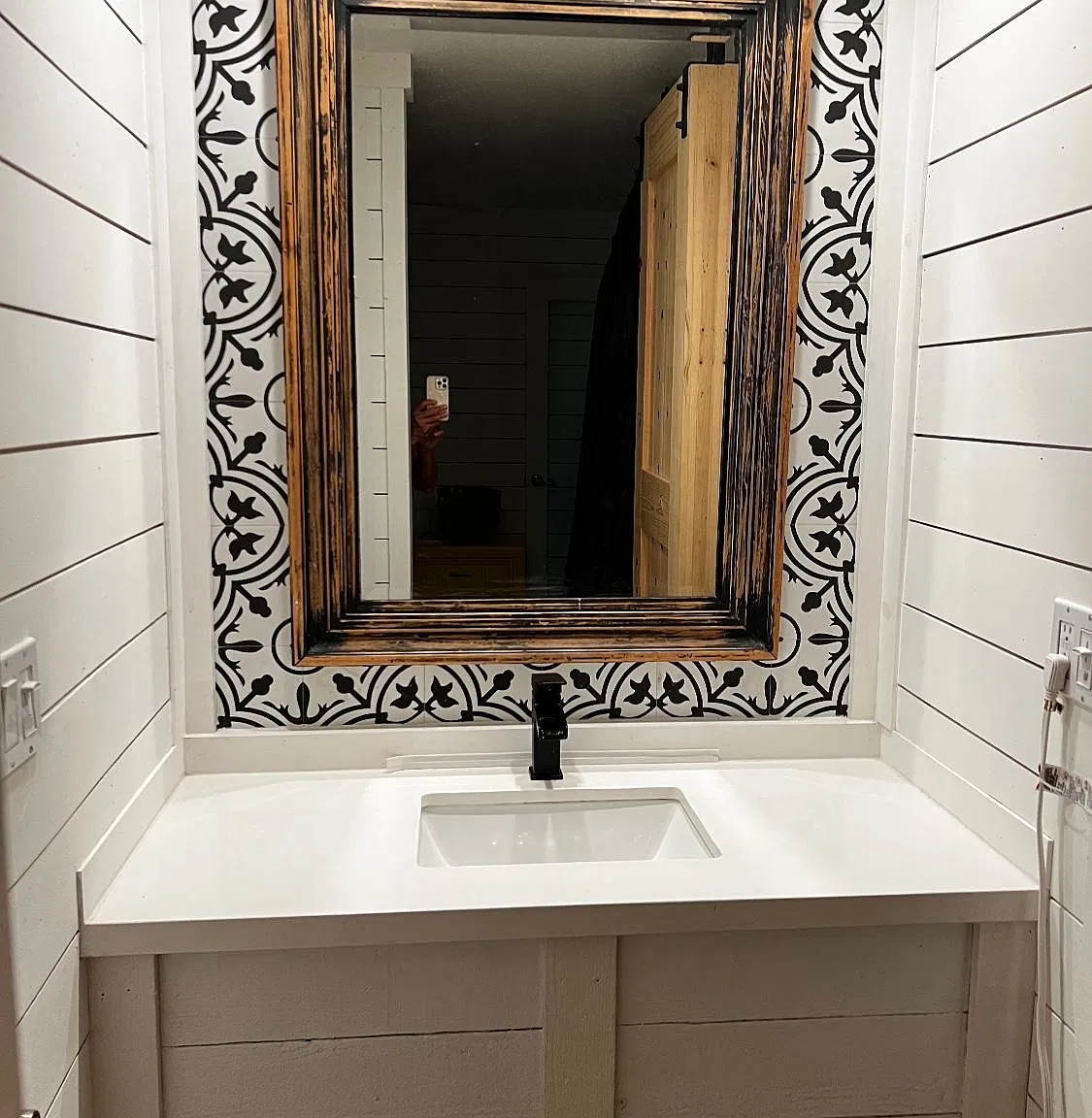 300 Cagney Ln — Photo 1