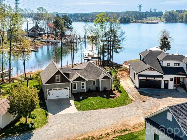 6511 Songbird Ln, Denver, NC 28037