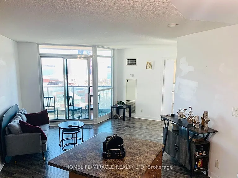 600 Fleet St #1005 — Photo 3