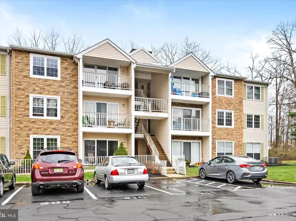 58 Mulberry Ct, Hamilton, NJ 08619