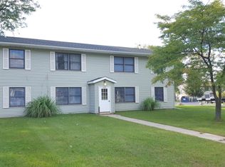 2201 Sturdy Rd APT C, Valparaiso, IN 46383