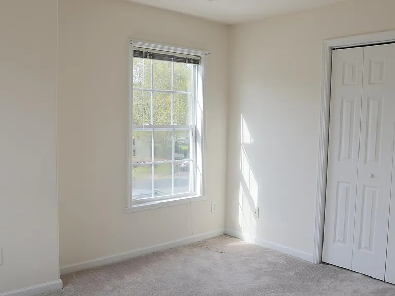 1316 Pebble Creek Xing — Photo 37