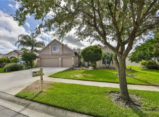 5812 Wynstone Ln, Zephyrhills, FL 33541