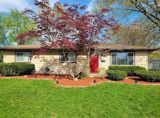 847 Dartmouth Ave, Matteson, IL 60443