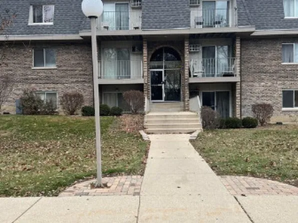 984 Crabapple Dr APT 304, Prospect Heights, IL 60070