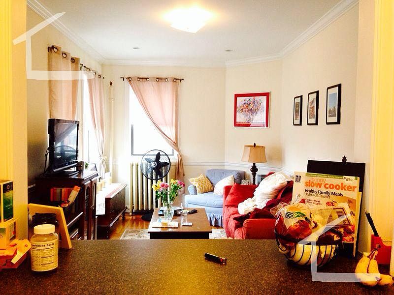 2nd image of 1 Park Vale Ave #9CA