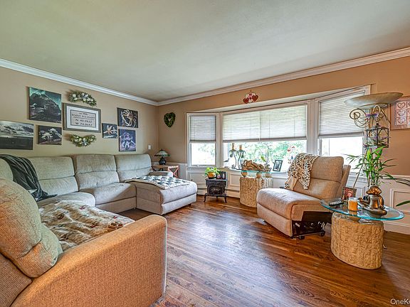 2nd image of 313 Waterside Road