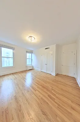 Rented by Compass | media 2