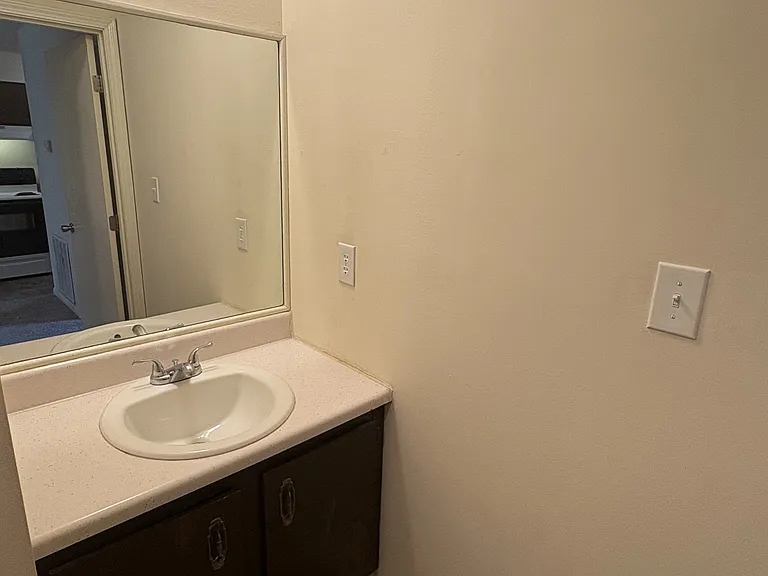 1613 Flanigan Ct #A — Photo 15