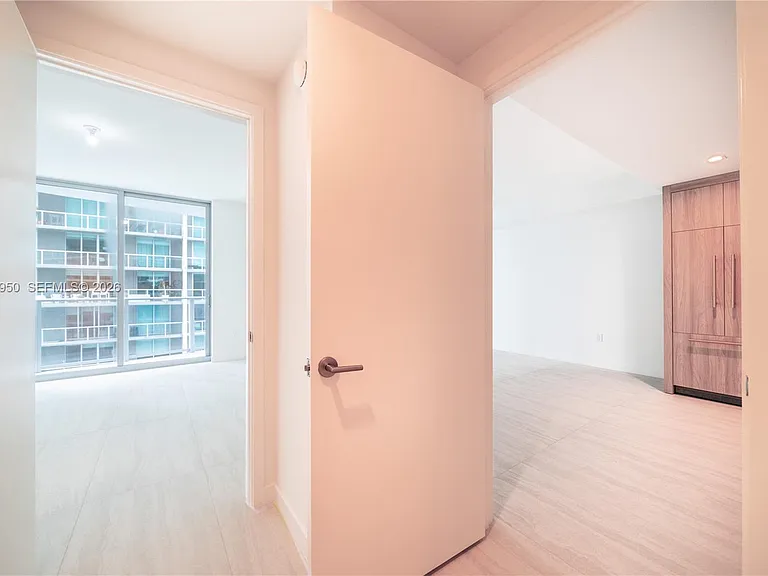 77 SE 5th St #2908 — Photo 34