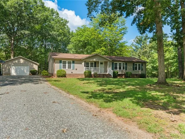3775 Michael Dr, Haw River, NC 27258