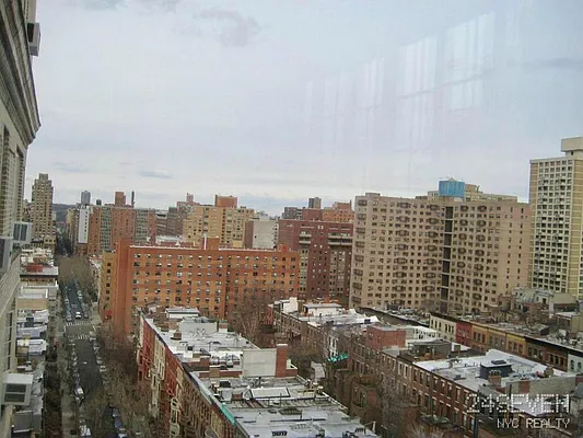 Rented by 24 7 NYC Realty Inc. | media 24