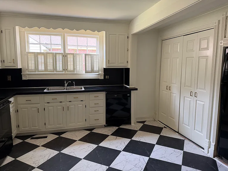 Newly updated kitchen. Laundry room is behind the sliding doors.