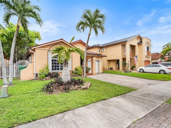 8313 NW 194th Ter, Hialeah, FL 33015