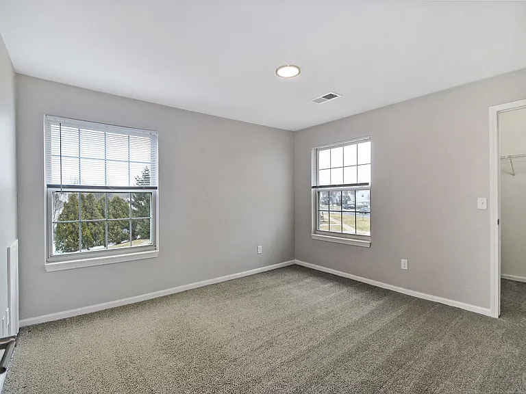 The Glens at Rolling Ridge — Photo 15