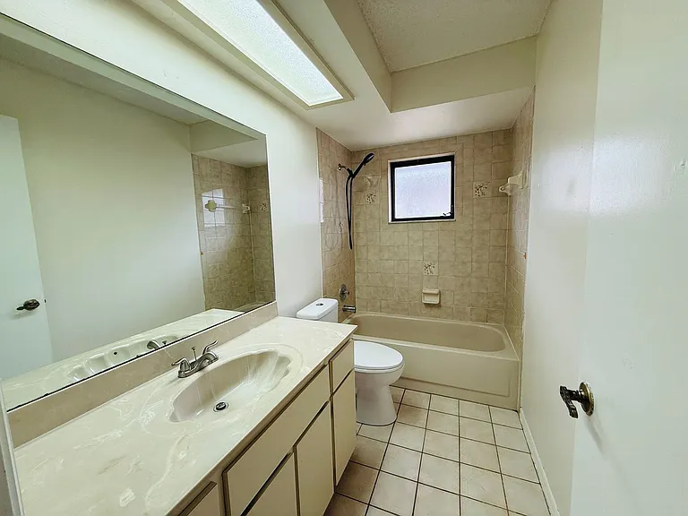 8992 Hernando Way — Photo 16