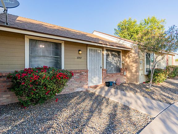 2nd image of 8907 W DESERT JEWEL Drive