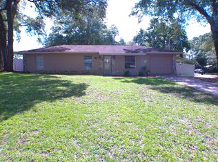 601 E Tall Pine Ter, Deland, FL 32724