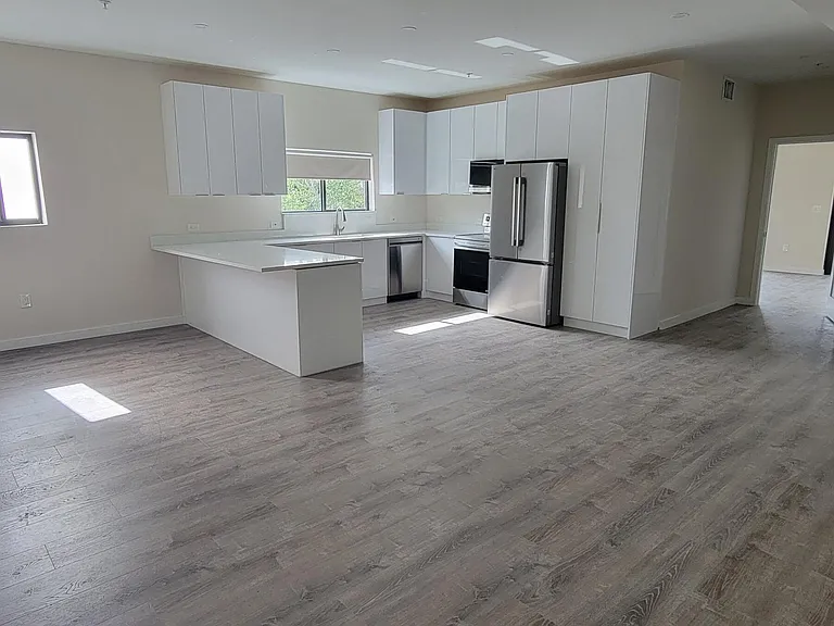 3721 SW 12th Pl #3 — Photo 2