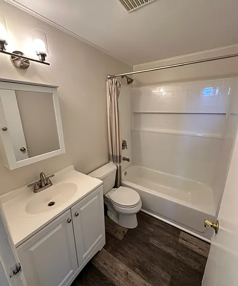 8960 Wehrle Dr — Photo 4