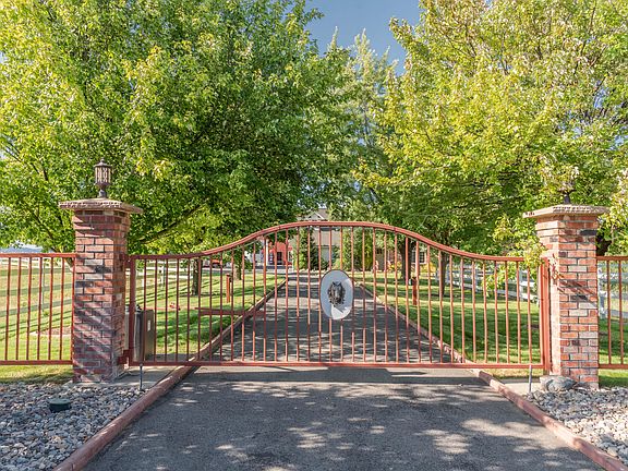 2nd image of 20821 W Riverview Dr