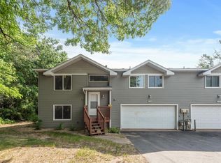 14C Oak Leaf Ln, Circle Pines, MN 55014