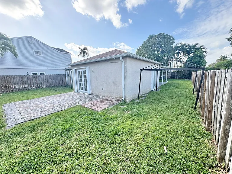 12695 SW 144th Ter — Photo 33