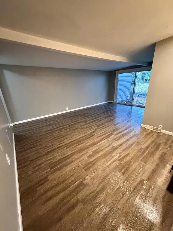 74 Homestead Dr — Photo 4