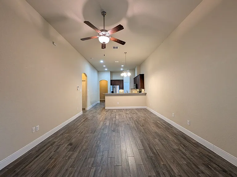 1243 Old FM 306 — Photo 3
